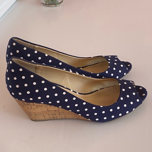 CL by Laundry Navy and White Wedge Heels - Picture 1 of 5